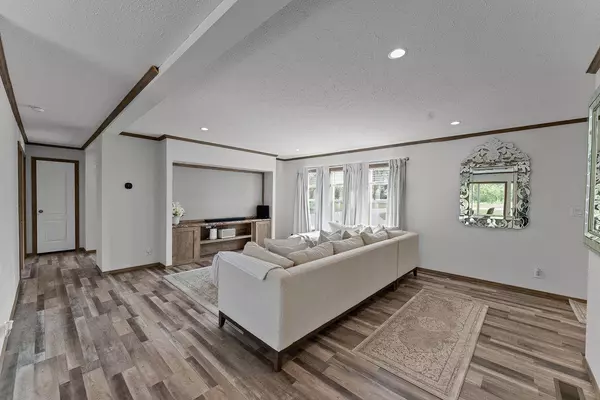 S4048 Old Highway 33 Road, Baraboo, WI 53913