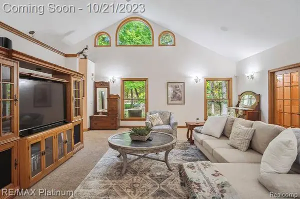 3821 NORTON Road, Howell, MI 48843