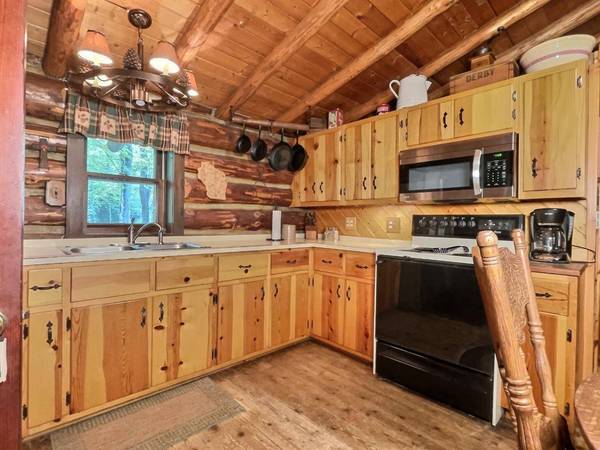 6269 SHAUGHNESSY LN, Land O Lakes, WI 54540