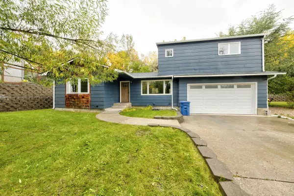 1310 Circle 3 DR, Sheridan, WY 82801