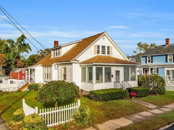 9 Cabot Rd, North Andover, MA 01845