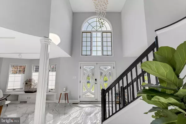 203 FOX CHASE DR, Southampton, NJ 08088