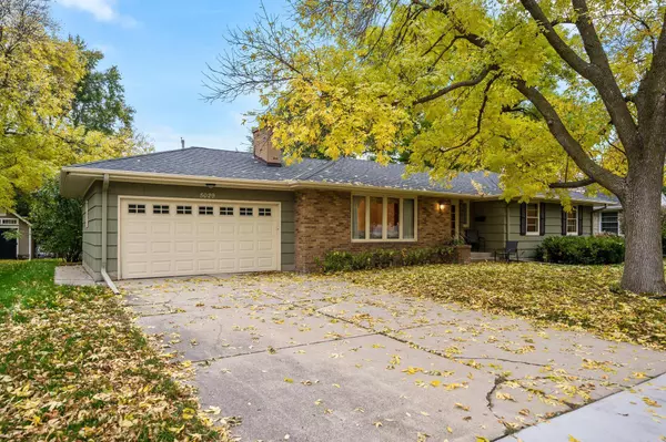 5029 W 56th ST, Edina, MN 55436