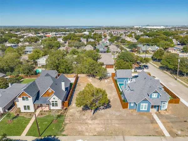 523 Franklin Avenue, Grapevine, TX 76051