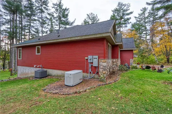 4846N County Hwy G, Ojibwa, WI 54896