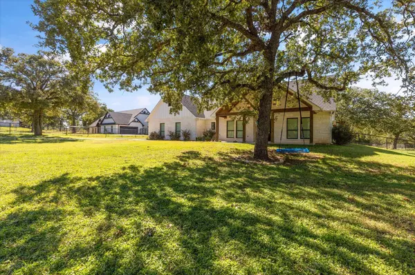 7205 County Road 1017, Joshua, TX 76058