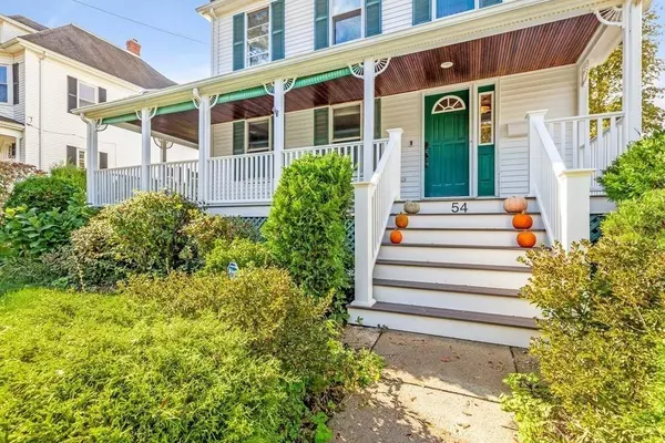 54 Lynde Ave, Melrose, MA 02176