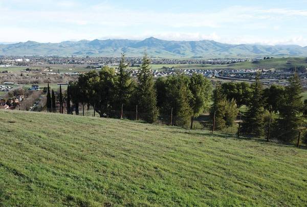 0 Ashford CIR, Hollister, CA 95023