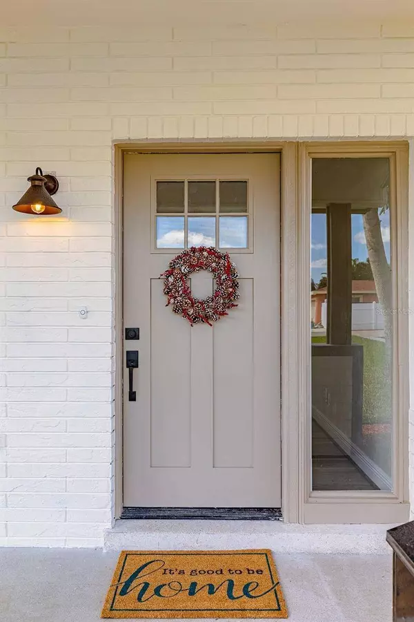 2246 60TH WAY N, St Petersburg, FL 33710