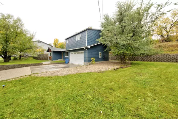 1310 Circle 3 DR, Sheridan, WY 82801