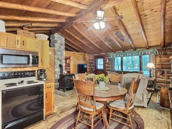 6269 SHAUGHNESSY LN, Land O Lakes, WI 54540