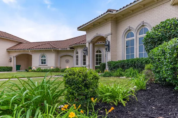 10285 A Zipper Road, Pilot Point, TX 76258