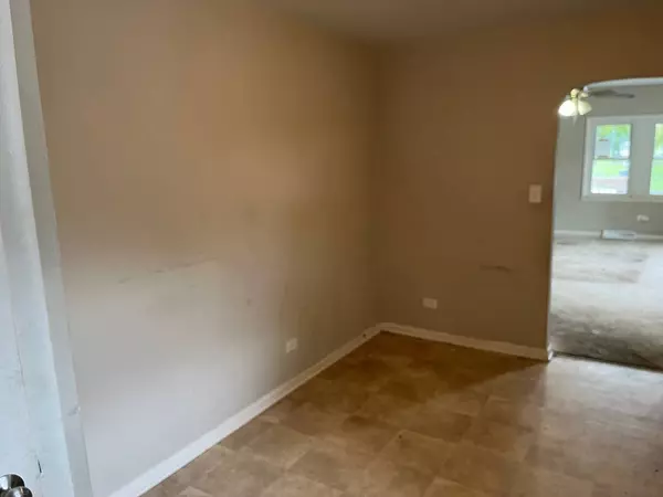 1411 N Raynor AVE, Joliet, IL 60435