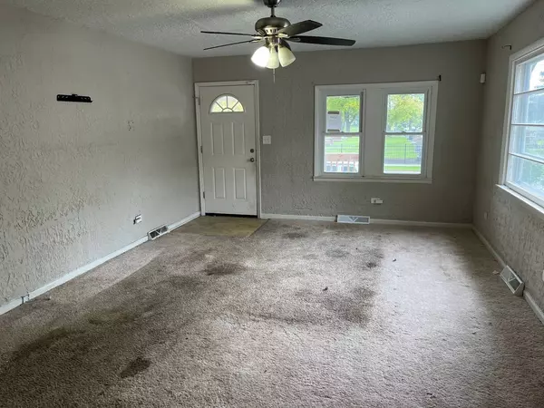 1411 N Raynor Avenue, Joliet, IL 60435