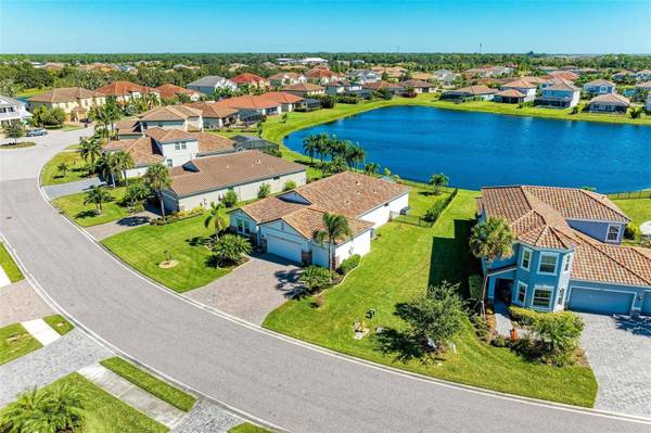 13312 SAW PALM CREEK TRL, Lakewood Ranch, FL 34212