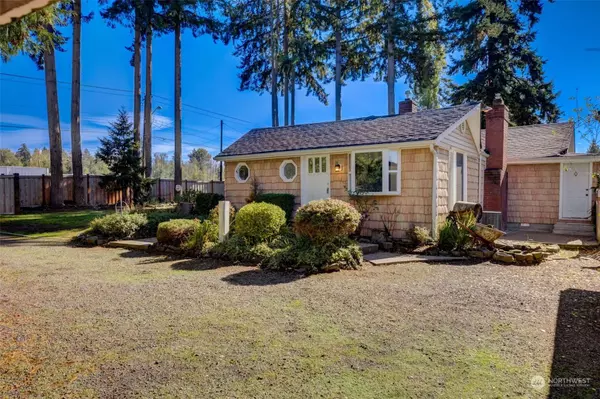 15518 110th AVE E, Puyallup, WA 98374