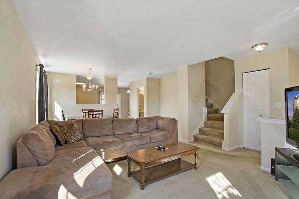 44 W Big Horn DR, Hainesville, IL 60073