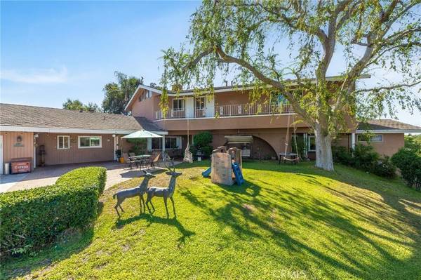 1114 Oak Knoll RD, Pomona, CA 91768