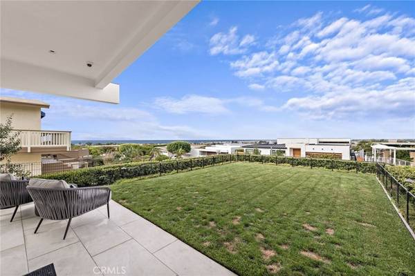 1038 White Sails WAY, Corona Del Mar, CA 92625