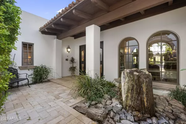 6712 E MAVERICK Road, Paradise Valley, AZ 85253