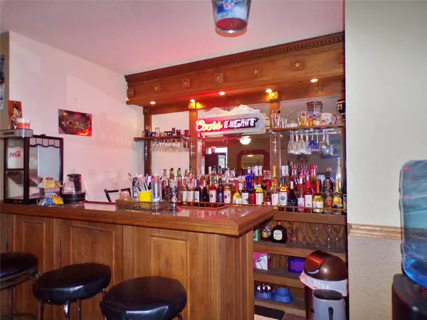 517 Merton Court, Fort Worth, TX 76036