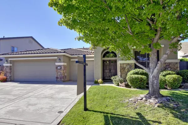 1489 Barnwood LN, Roseville, CA 95747
