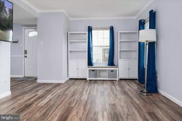 906 HINGHAM HARBOUR, Pasadena, MD 21122