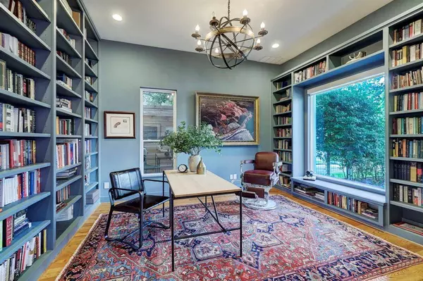 1521 Harold ST, Houston, TX 77006