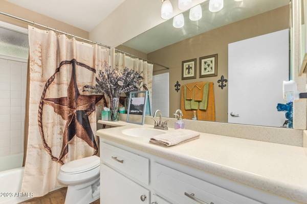 3244 S LEBANON Lane, Tempe, AZ 85282