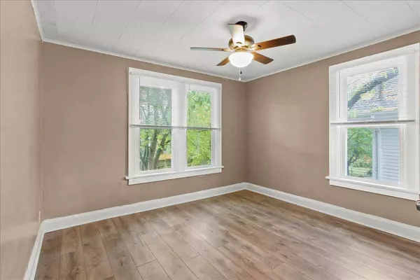 1469 Kenmore Road, Columbus, OH 43211