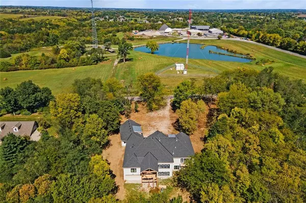 16605 NE 116th ST, Kearney, MO 64060