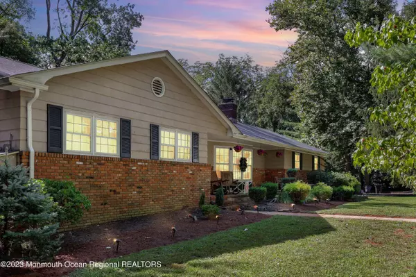 9 Holling Road, Colts Neck, NJ 07722