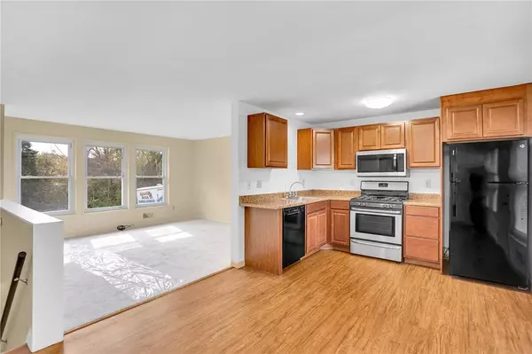 3758 Evergreen Dr, Monroeville, PA 15146