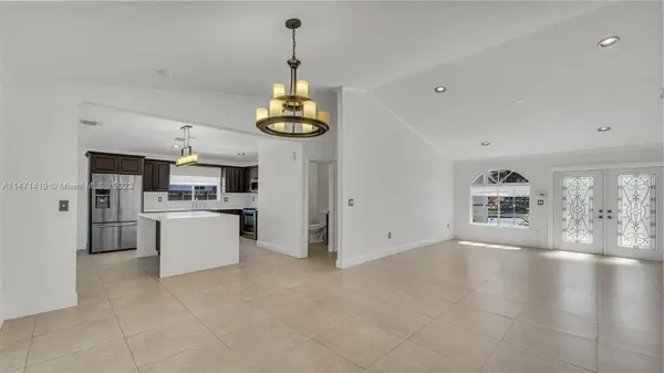 15021 SW 180th Ter, Miami, FL 33187