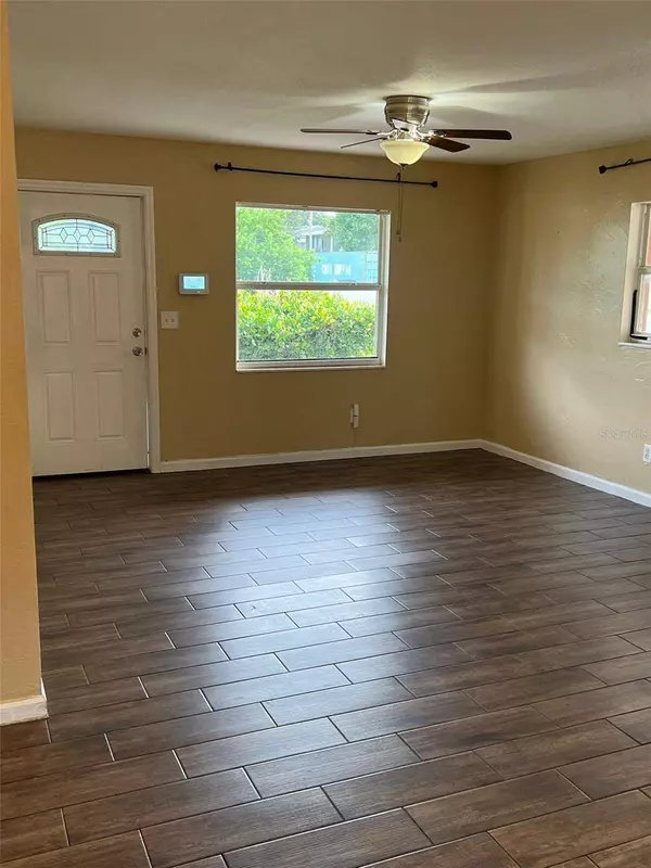 817 18TH ST E, Bradenton, FL 34208