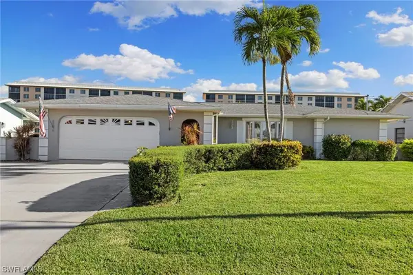 2013 SE 44th ST, Cape Coral, FL 33904