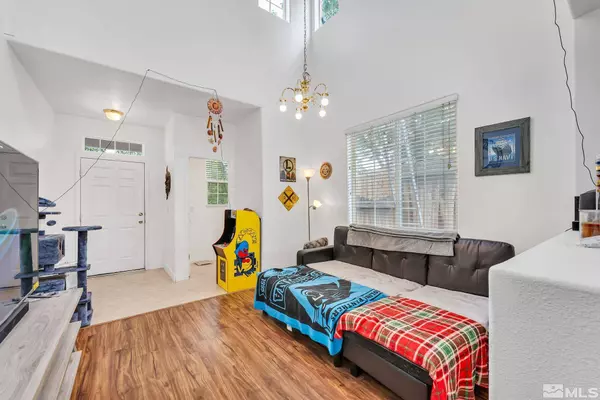 2131 Sapphire Ridge Way, Reno, NV 89523-6221