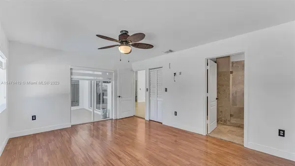 15021 SW 180th Ter, Miami, FL 33187