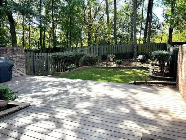 7580 Portbury Park LN, Suwanee, GA 30024