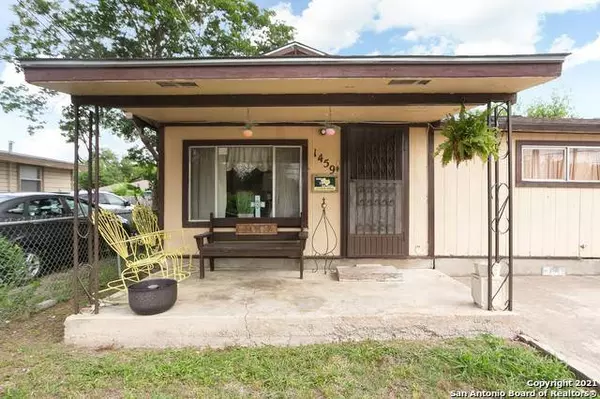 1459 Stonewall St, San Antonio, TX 78211