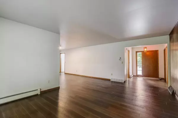 111 Strangeway Avenue, Lodi, WI 53555