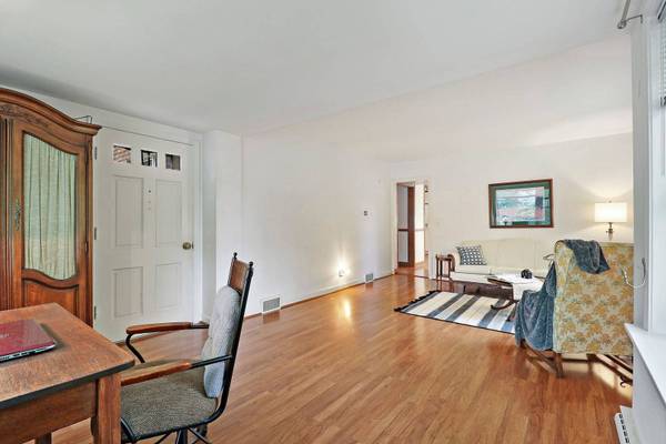 2300 THORNWOOD AVE, Wilmette, IL 60091