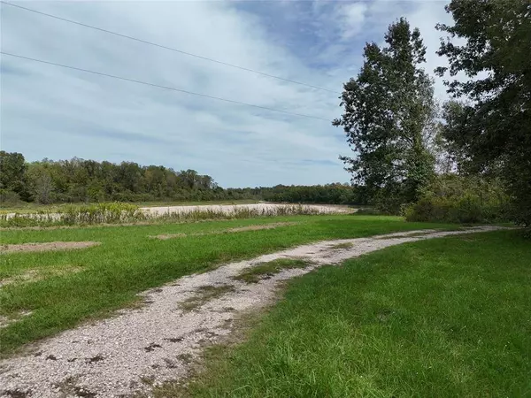 2365 County Road 2107, Liberty, TX 77575