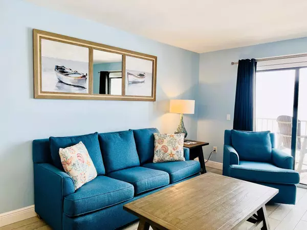 8743 Thomas Drive  #UNIT 922, Panama City Beach, FL 32408