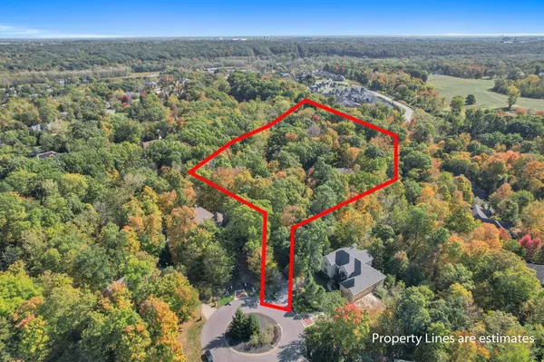 1907 Woodlands Place, Powell, OH 43065