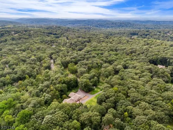 427 Green Rd, Sparta Twp., NJ 07871