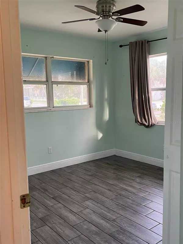 817 18TH ST E, Bradenton, FL 34208