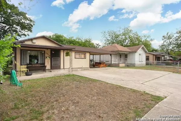 1459 Stonewall St, San Antonio, TX 78211