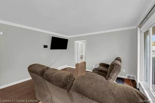 1690 WELLESLEY Street, Inkster, MI 48141