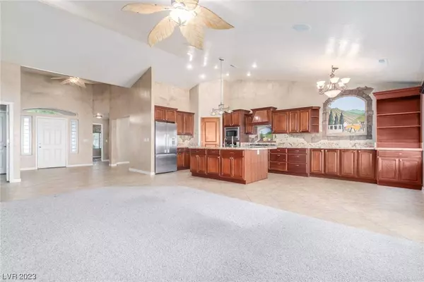 450 Raven Way, Mesquite, NV 89027